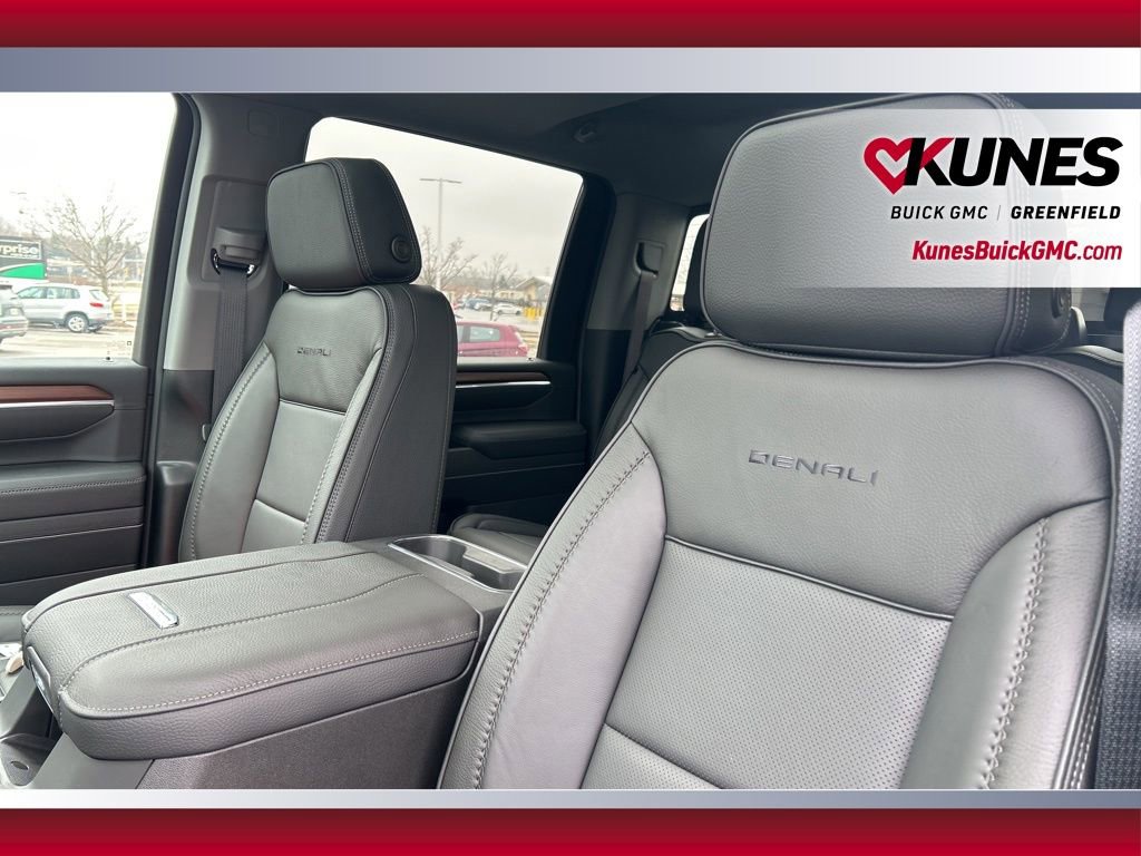 New 2026 GMC Sierra 3500 Denali w/ Denali Reserve Package image 19