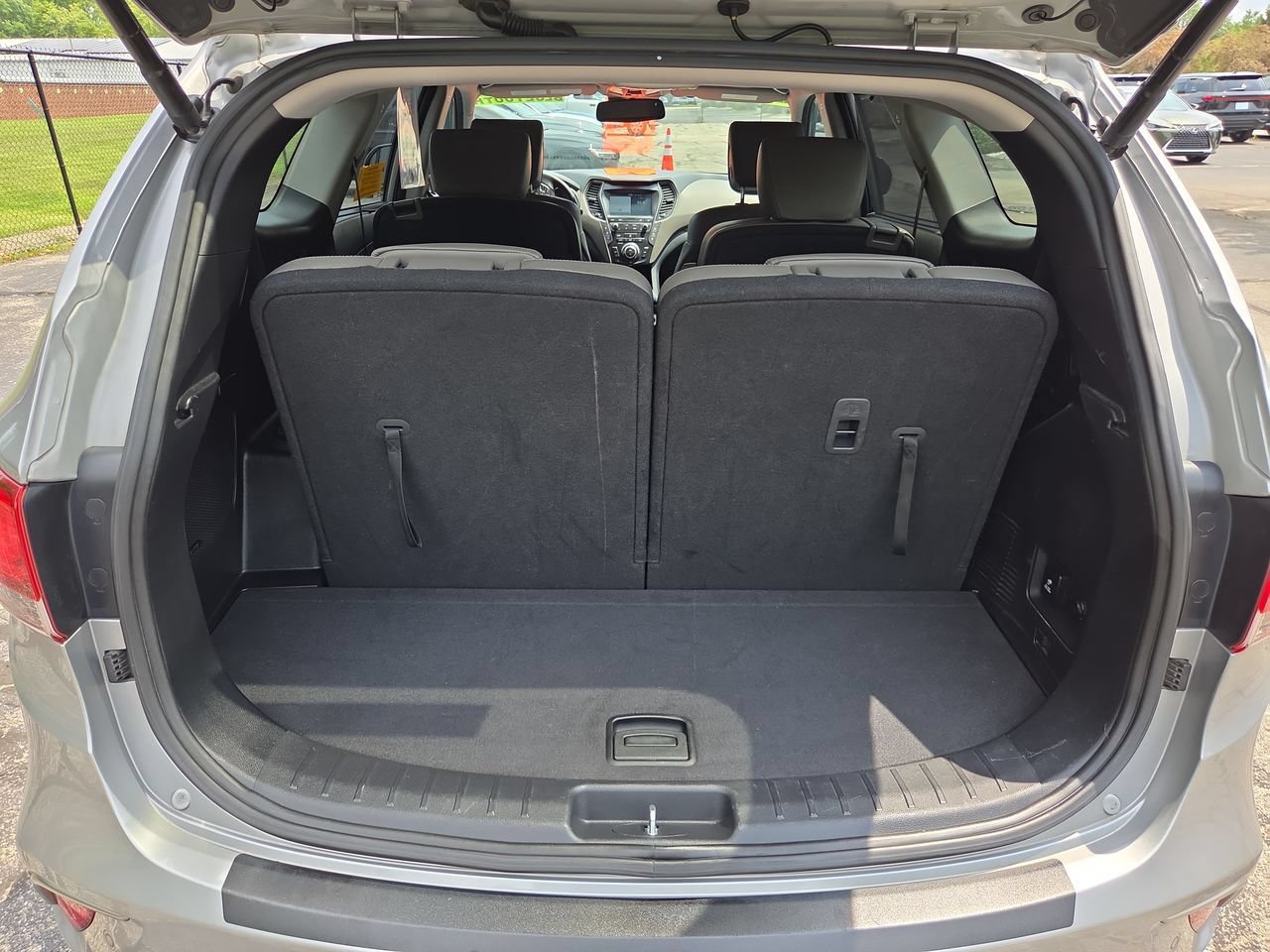 Used 2019 Hyundai Santa Fe XL FWD image 28