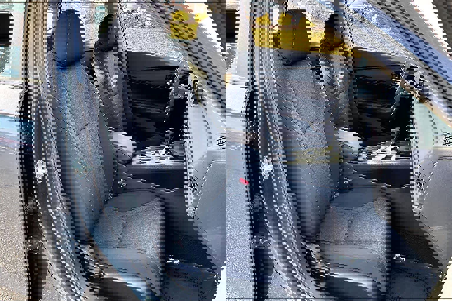 Used 2025 Honda Accord LX image 9