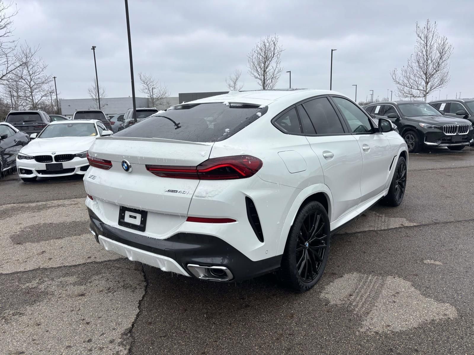 New 2026 BMW X6 xDrive40i image 7