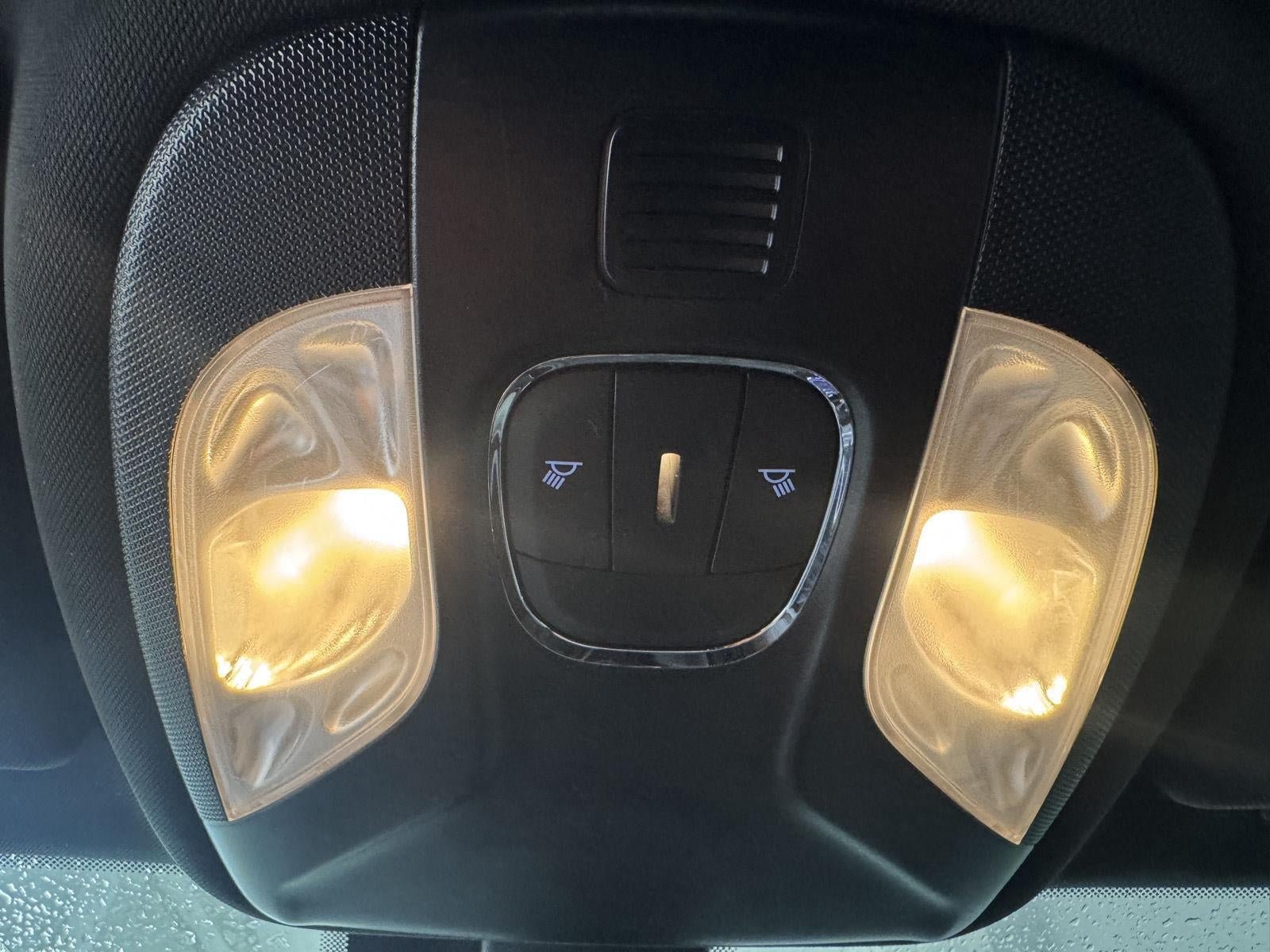 Used 2025 Jeep Compass Limited AWD/4WD image 30