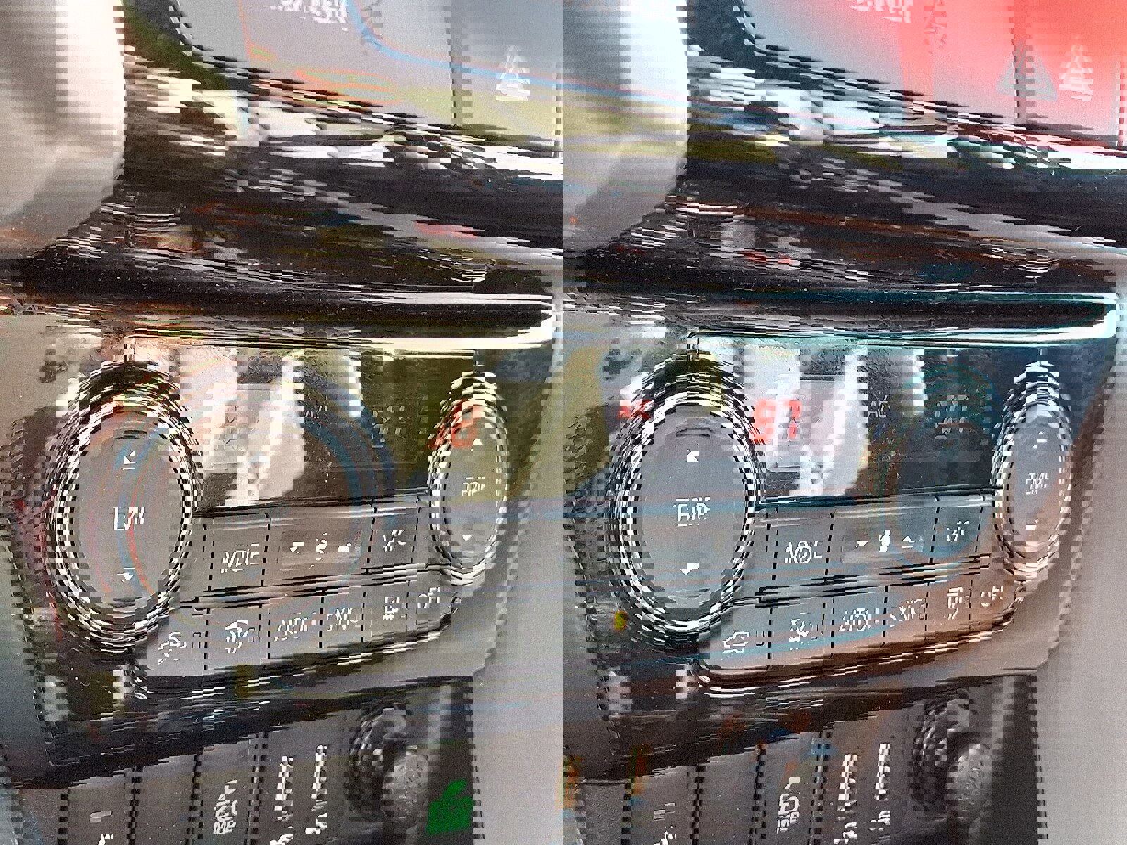 Used 2024 Mitsubishi Eclipse Cross SEL image 14