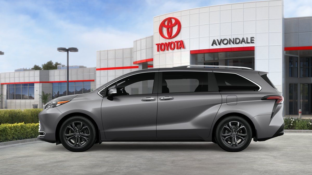 New 2026 Toyota Sienna Platinum AWD/4WD image 4