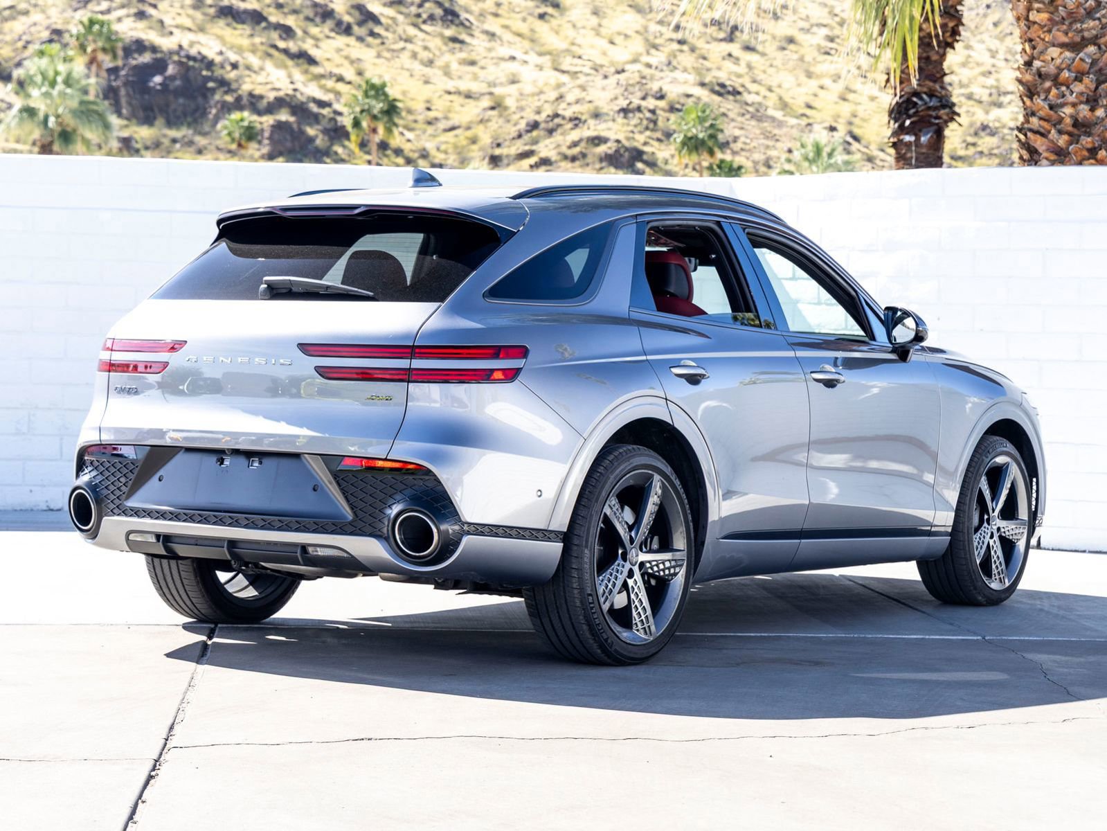 Used 2023 Genesis GV70 2.5T Sport Prestige w/ Sport Prestige Package image 10