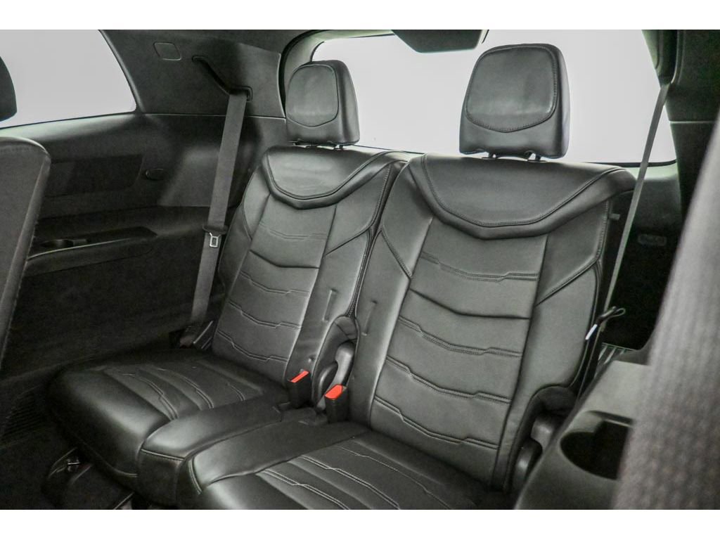 Certified 2023 Cadillac XT6 Sport w/ Platinum Package image 22