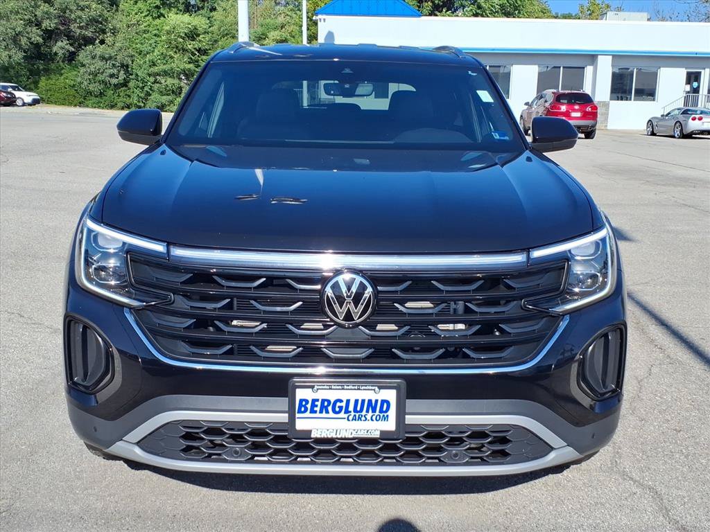 Used 2026 Volkswagen Atlas Cross Sport SE AWD/4WD image 9