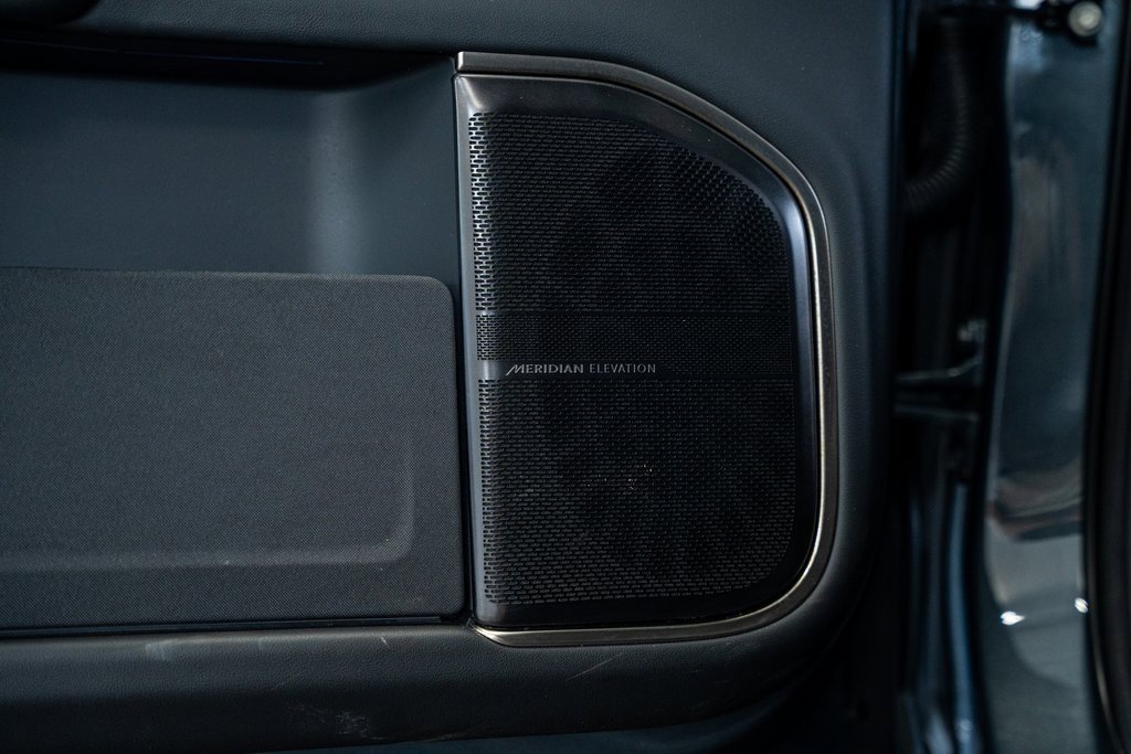 Used 2022 Rivian R1T Launch Edition image 35