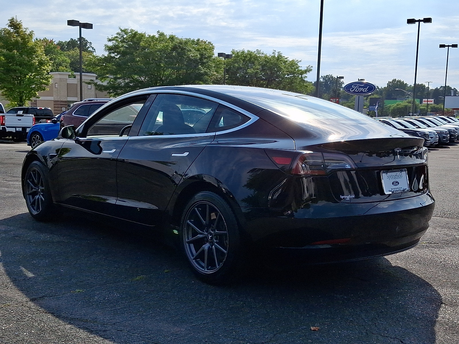 Used 2020 Tesla Model 3 Standard Range Plus RWD image 4