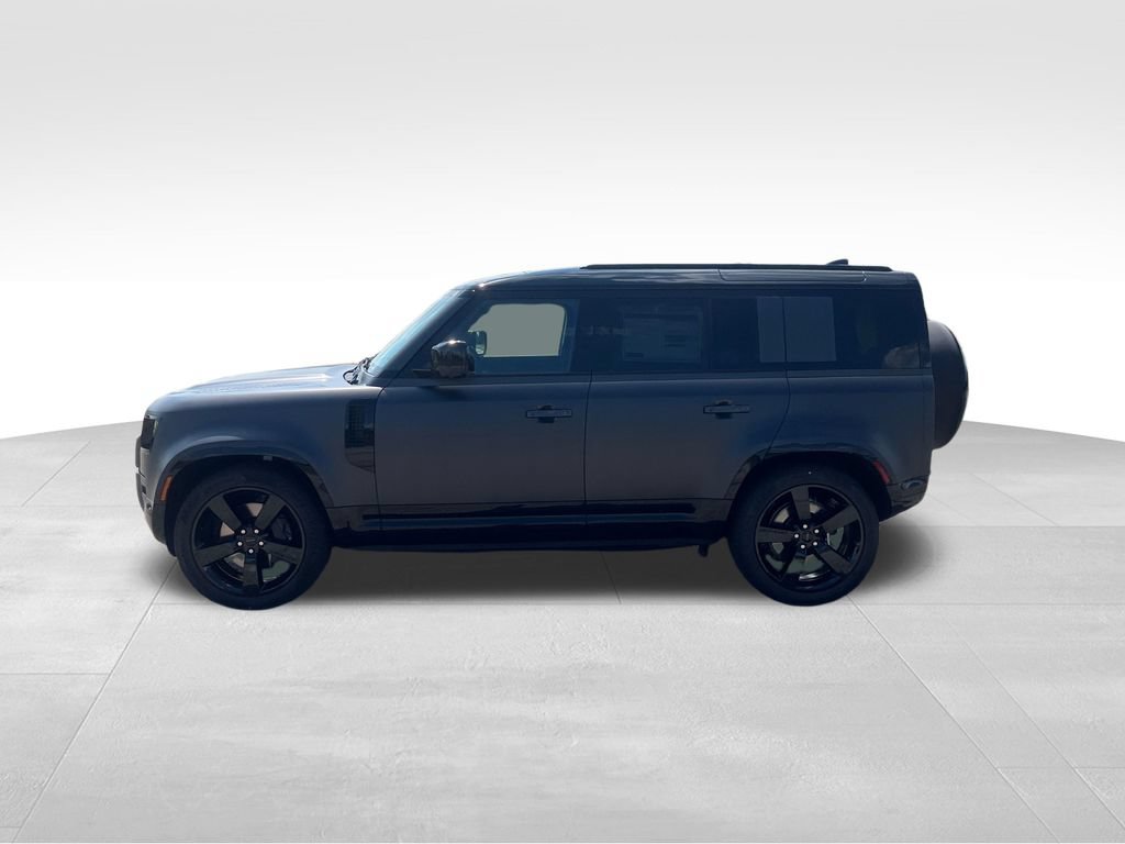 New 2026 Land Rover Defender 110 X-Dynamic SE AWD/4WD image 2