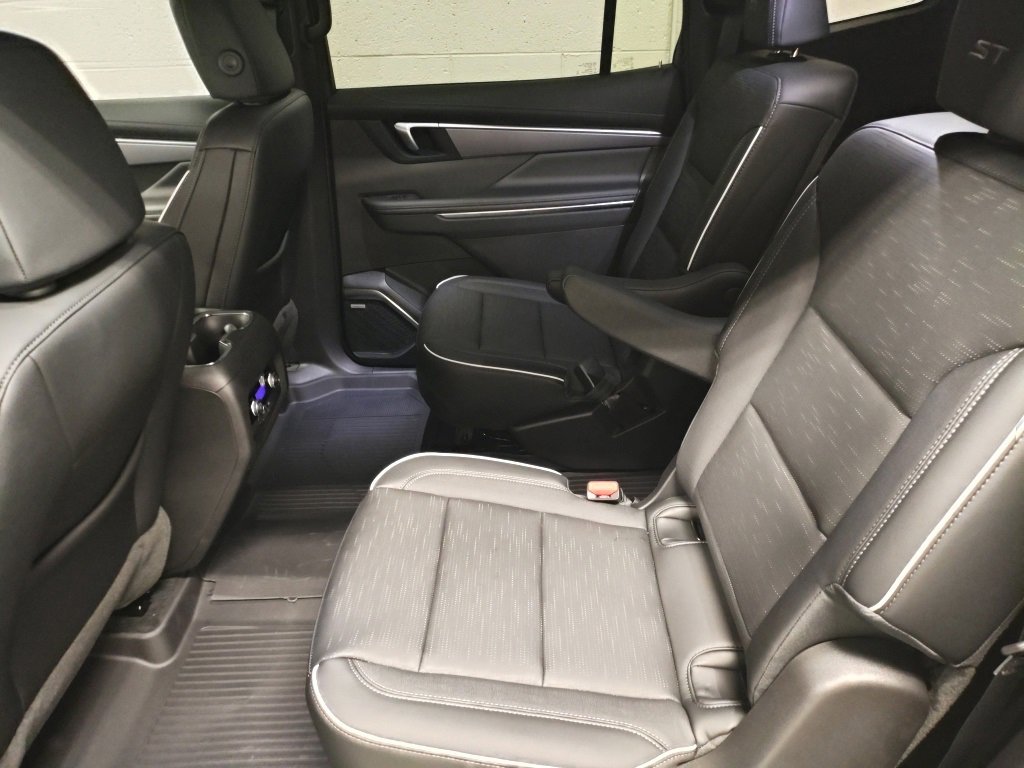 New 2026 Buick Enclave Sport Touring w/ Power Package image 28