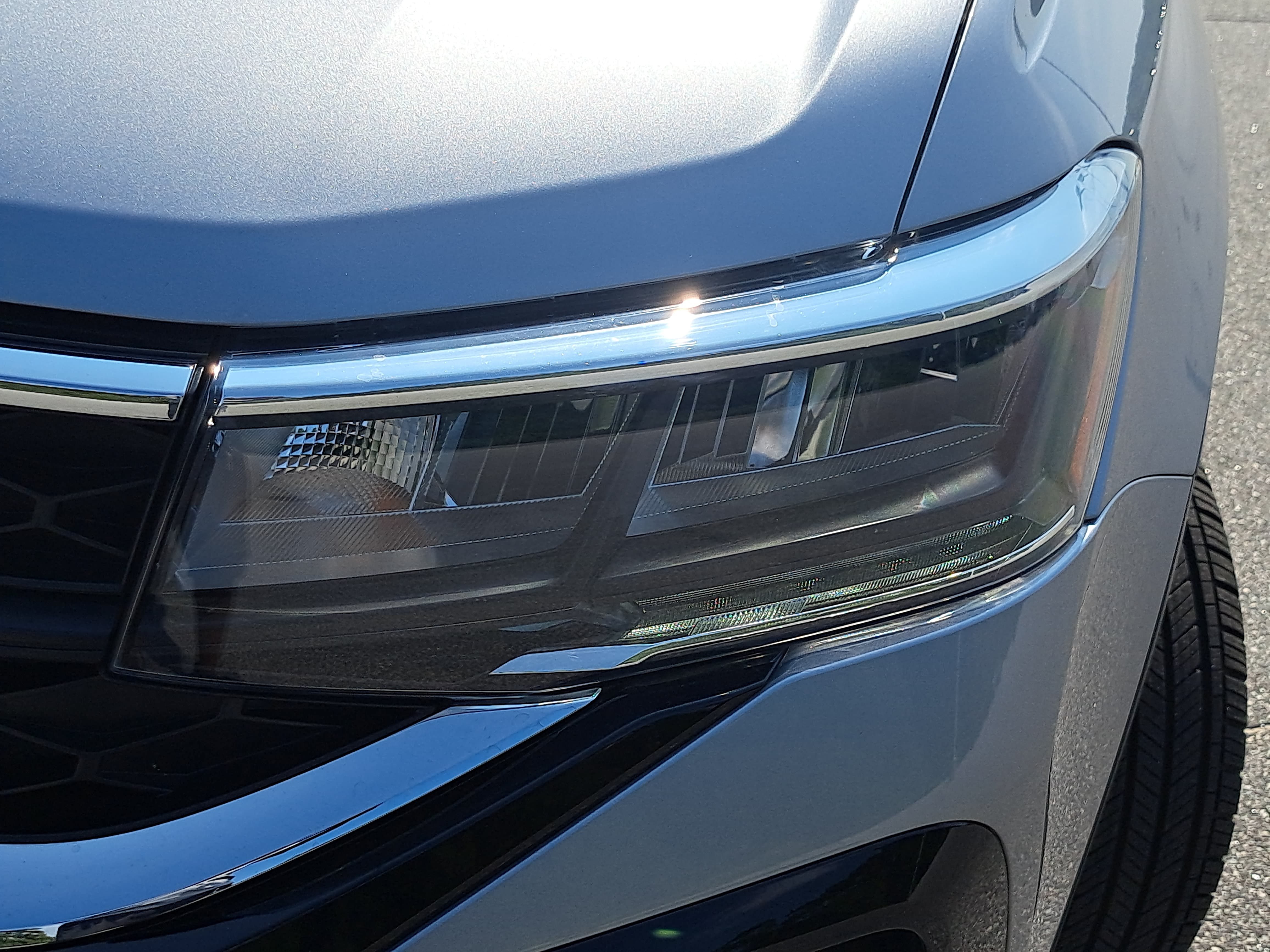 Certified 2024 Volkswagen Taos S FWD image 31
