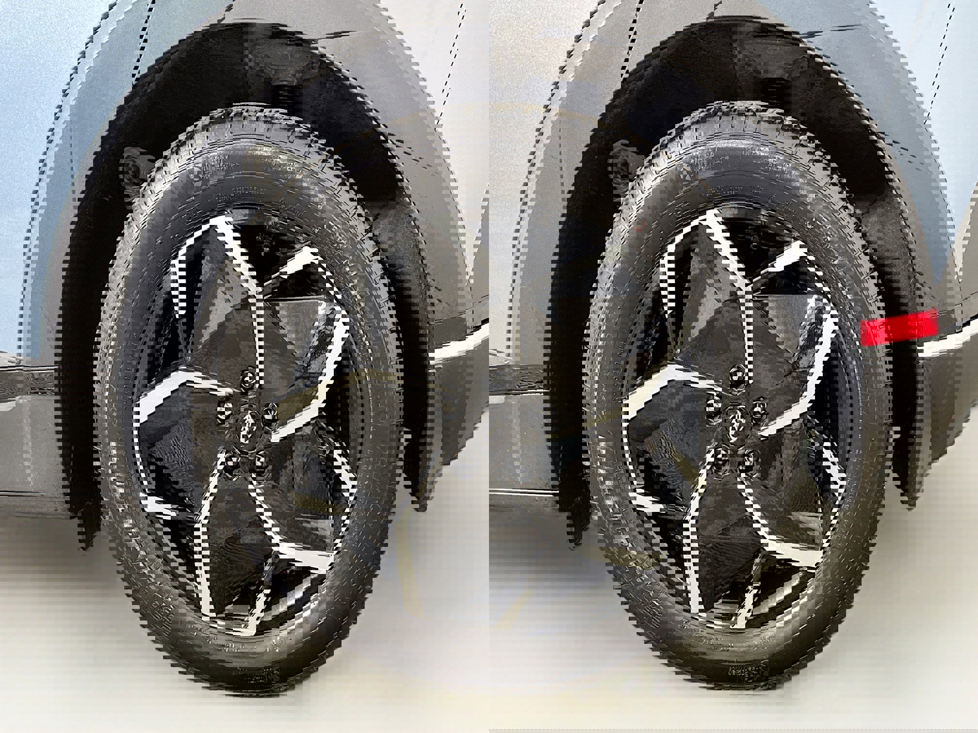 Used 2024 Hyundai Ioniq 5 SEL image 29