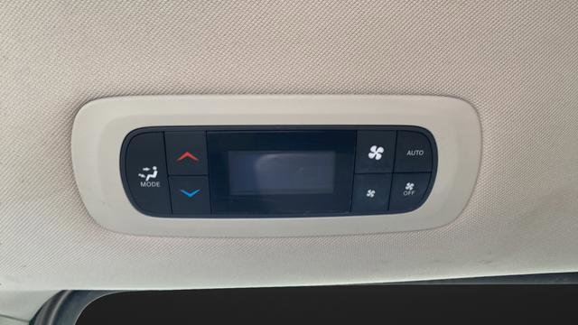 Used 2017 Chrysler Pacifica Touring-L Plus w/ Advanced Safetytec Group FWD image 30
