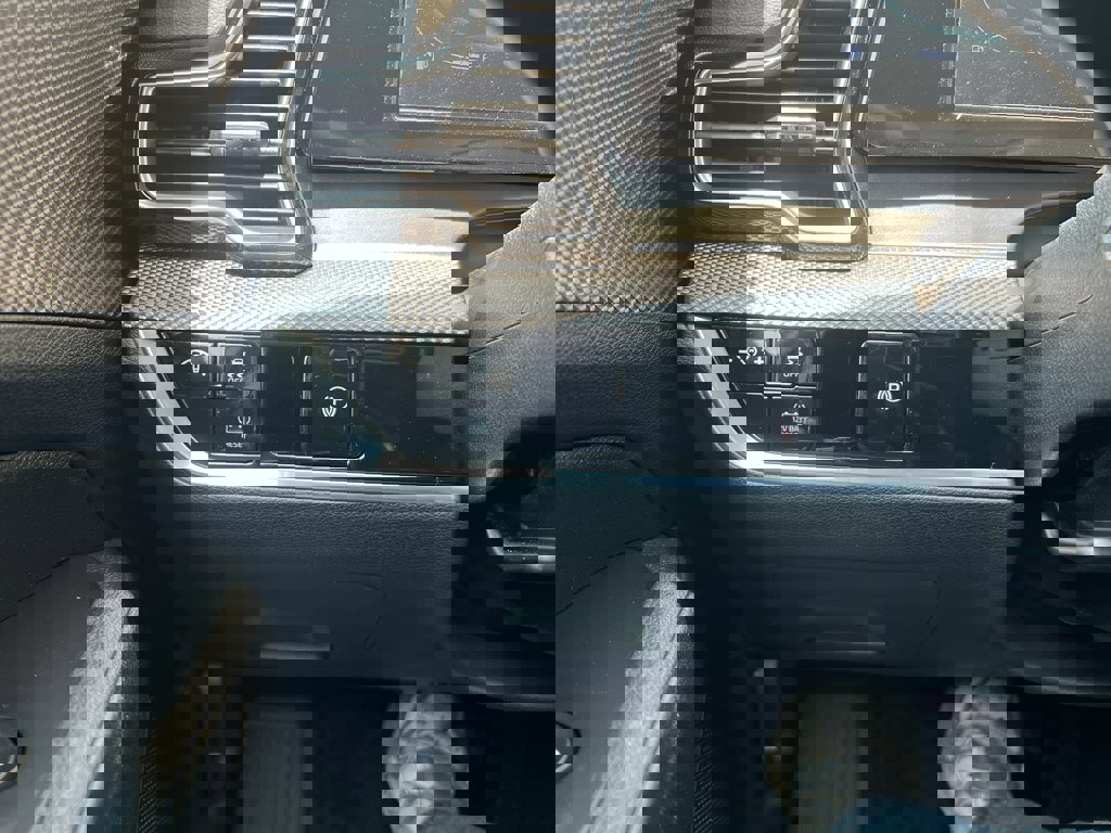 New 2025 Kia Sportage LX image 24