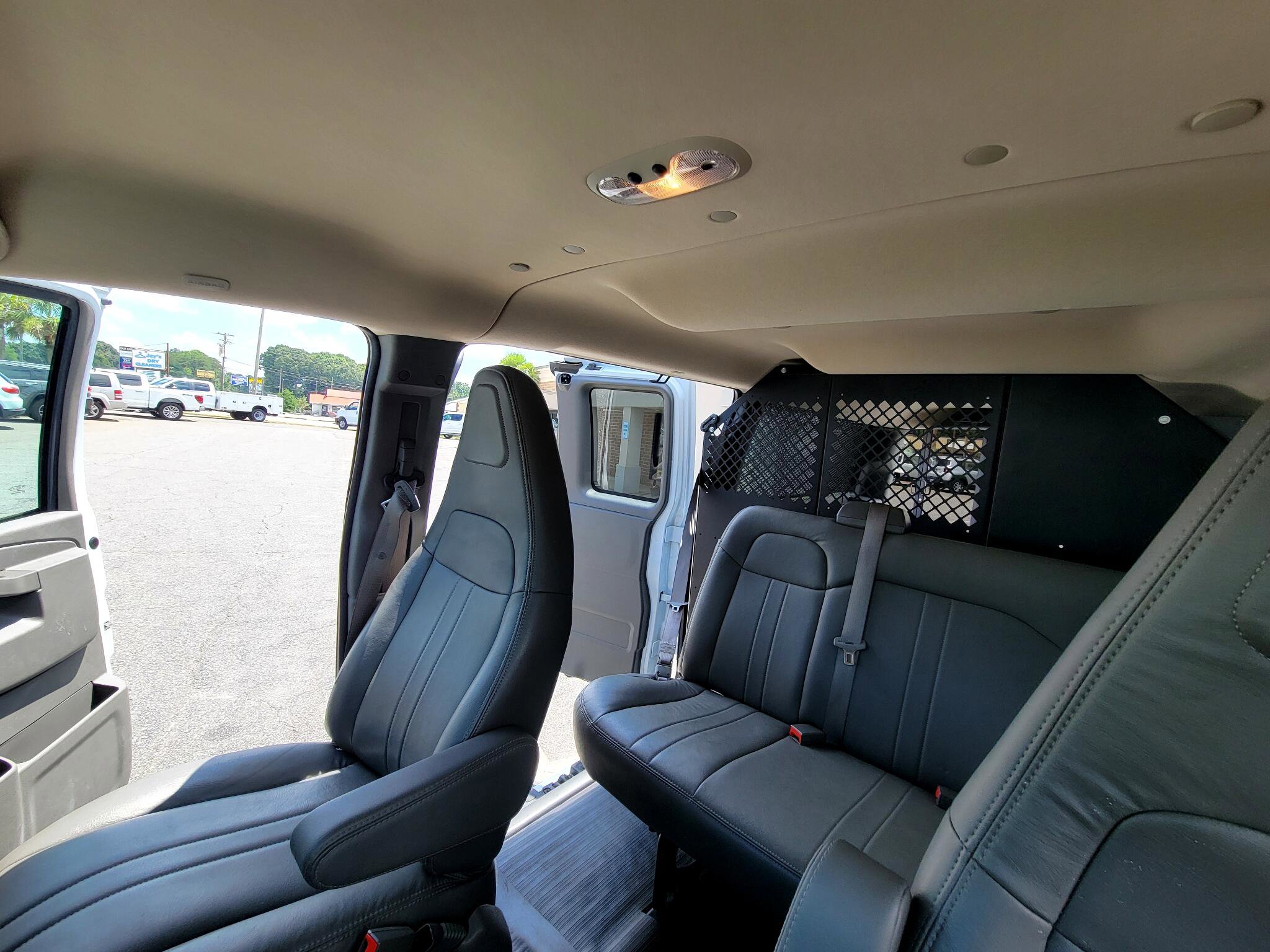 Used 2023 Chevrolet Express 3500 LS image 25