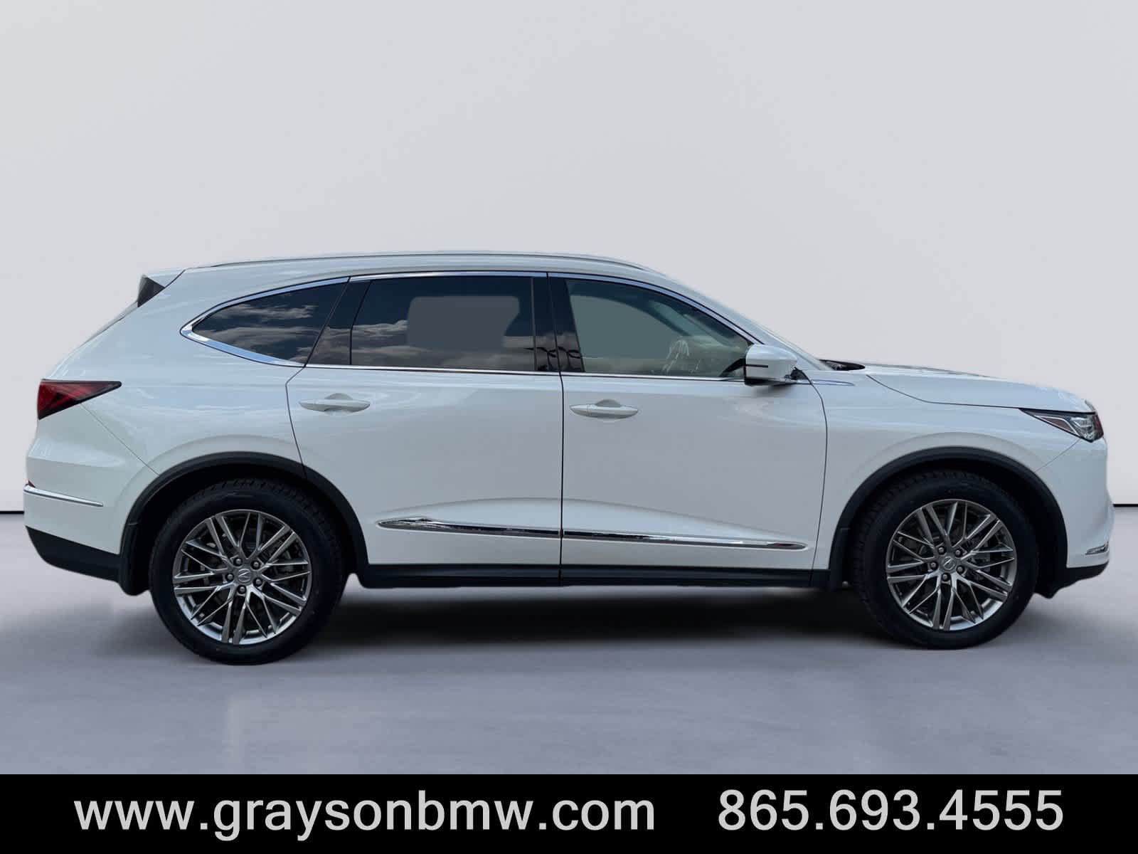 Used 2024 Acura MDX w/ Advance Package AWD/4WD image 2