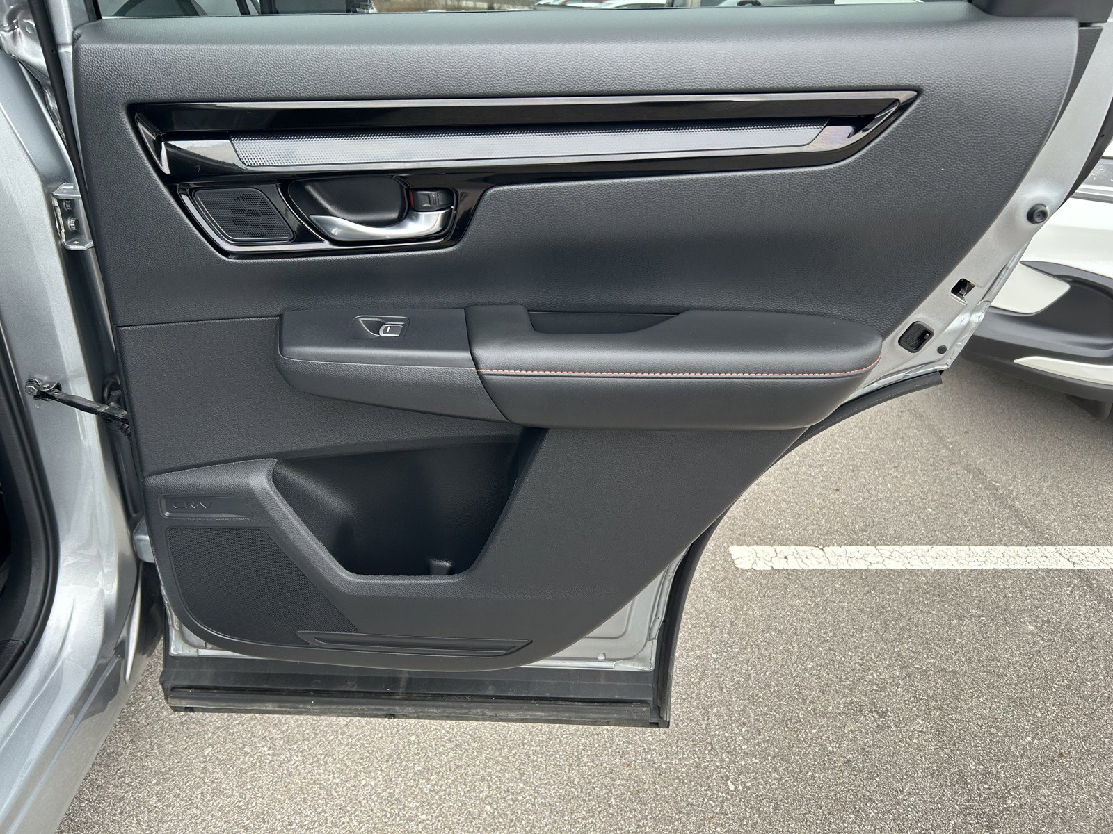 Used 2025 Honda CR-V Sport Touring image 17