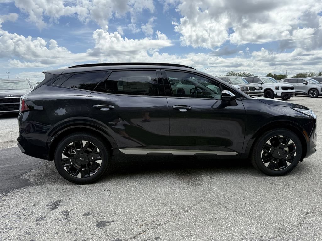 New 2026 Kia Sportage SX FWD image 3