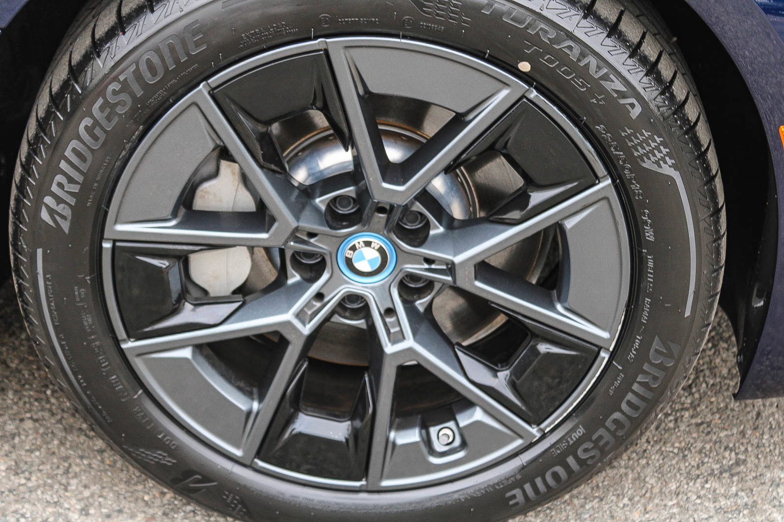 Certified 2023 BMW i4 eDrive35 RWD image 10