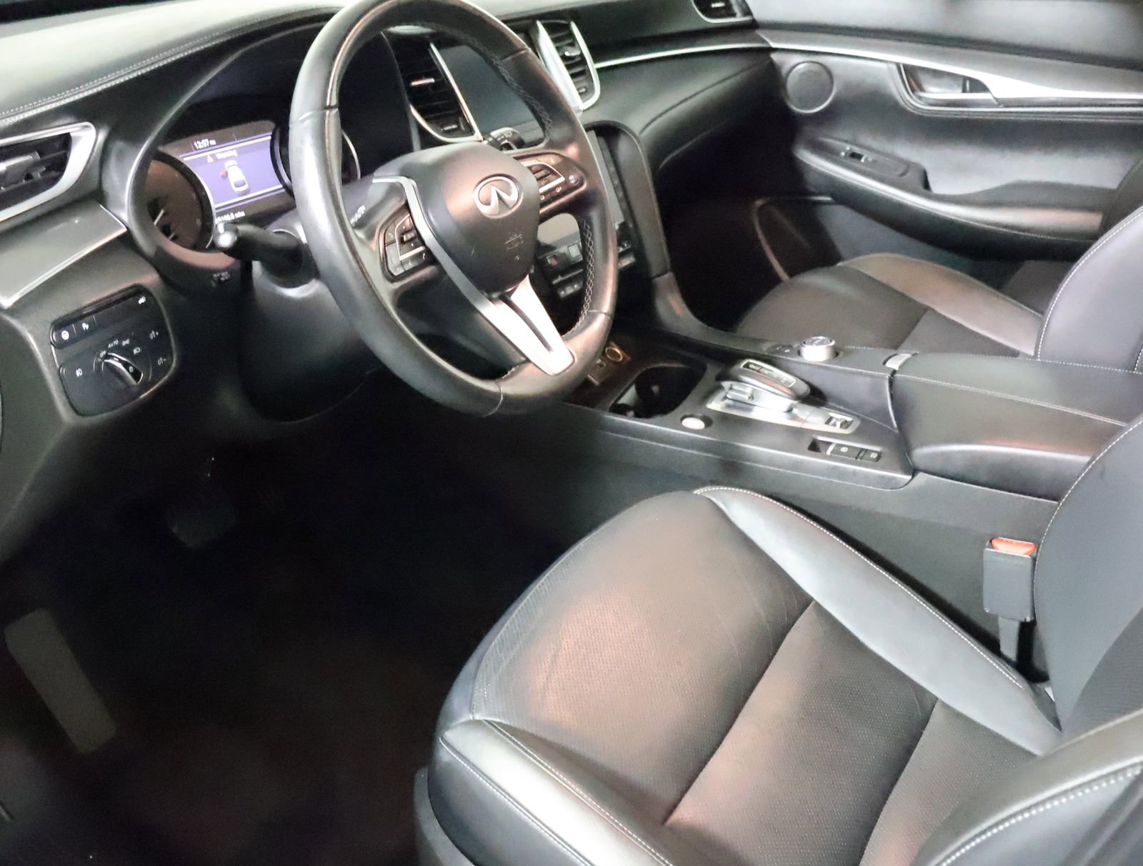 Used 2024 INFINITI QX55 Luxe image 20