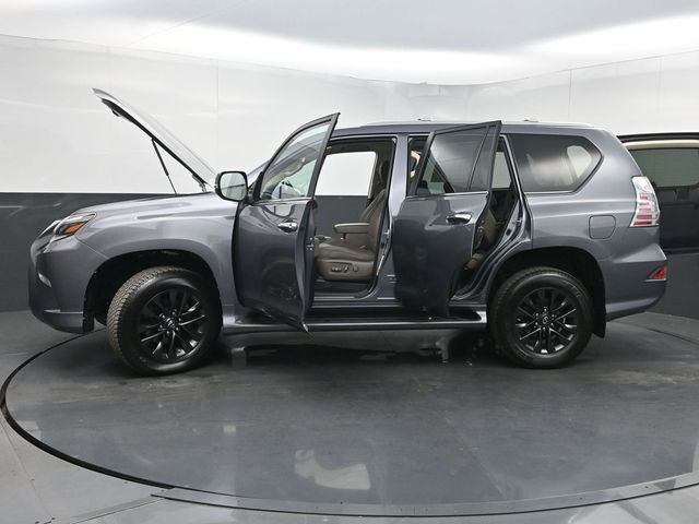 Used 2023 Lexus GX 460 Premium w/ Premium Package image 39