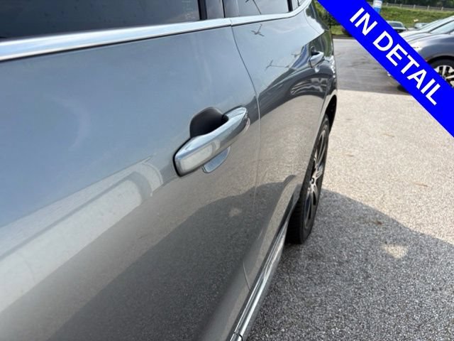 Used 2019 Volvo XC60 T5 Inscription w/ Protection Package AWD/4WD image 20