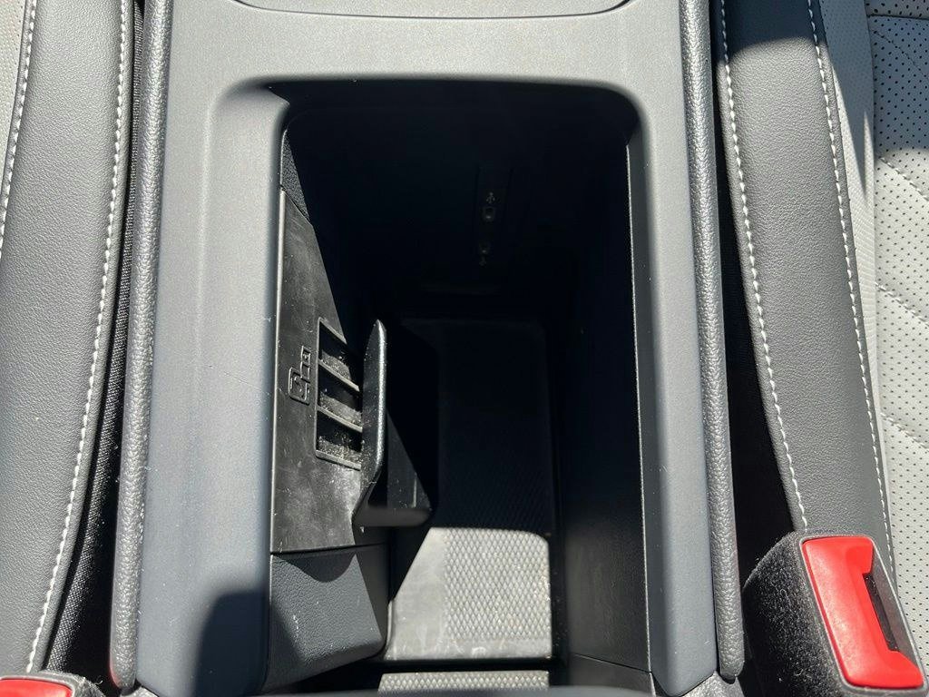 Certified 2026 Volkswagen Tiguan SE AWD/4WD image 16