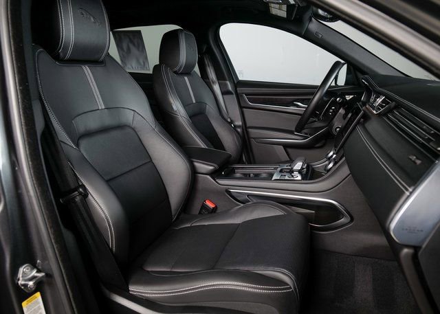 Used 2025 Jaguar F-PACE R-Dynamic S image 3