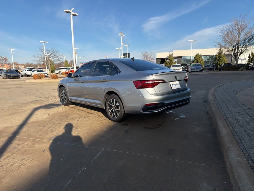 Used 2024 Volkswagen Jetta S image 3