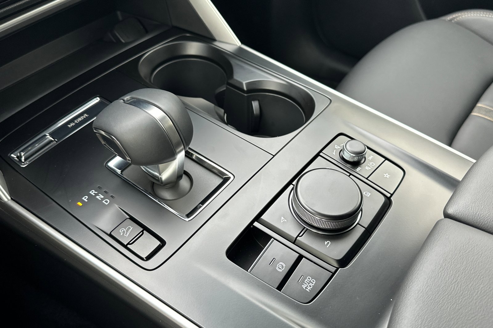 New 2026 MAZDA CX-90 3.3 Turbo w/ Select Package image 25