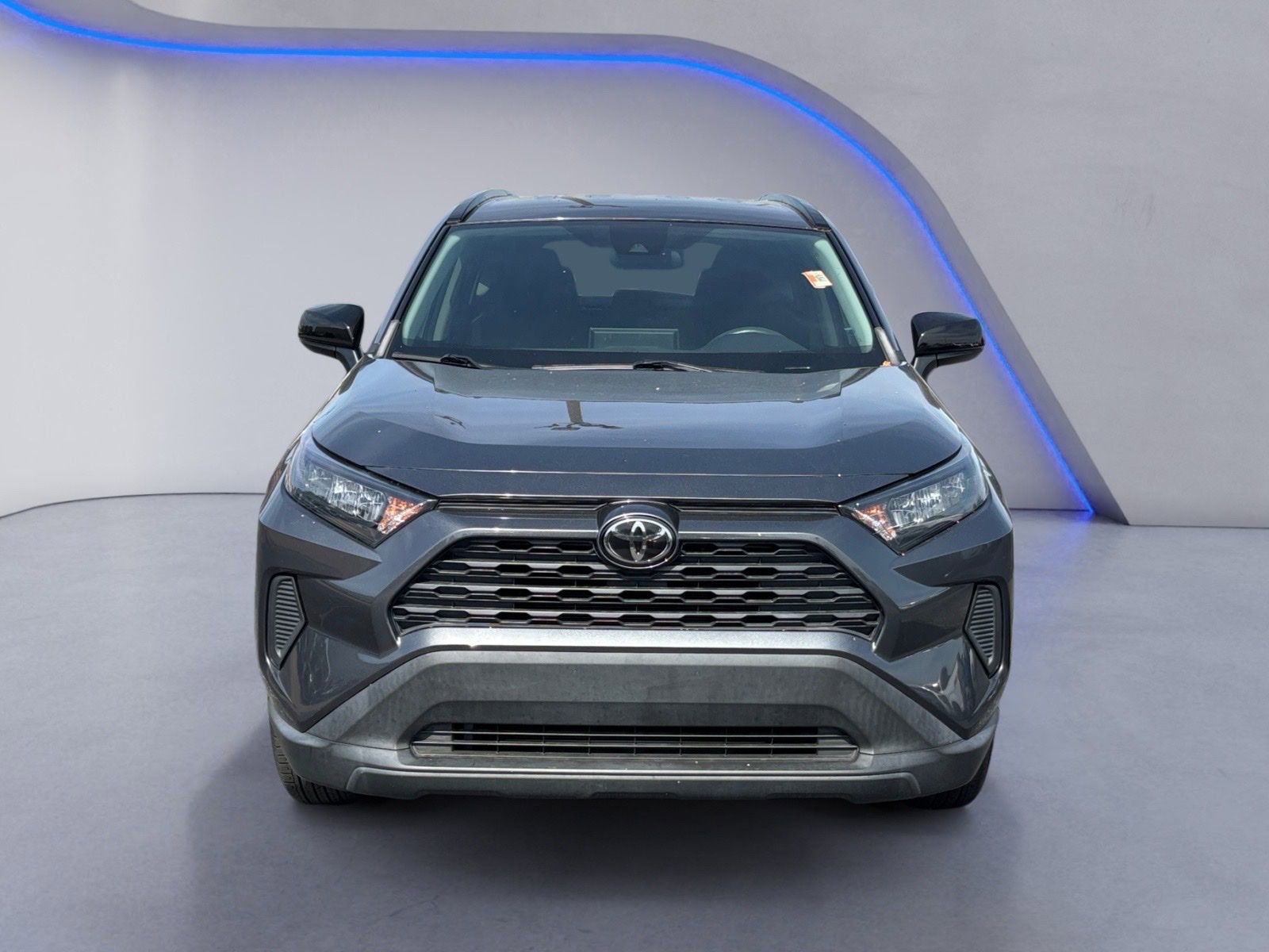 Used 2020 Toyota RAV4 LE image 12