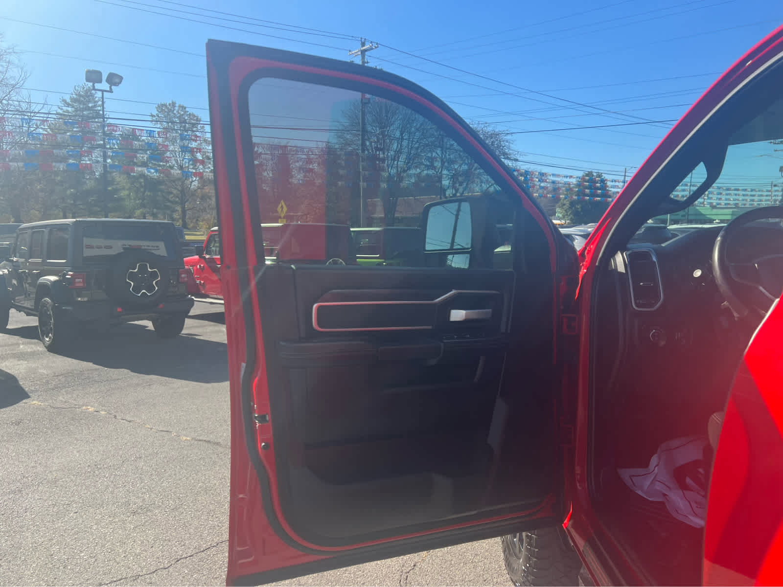 Used 2024 RAM 2500 Big Horn w/ Night Edition image 17