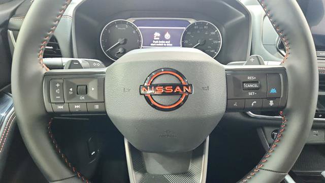 Used 2025 Nissan Rogue SV image 40