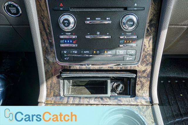 Used 2016 Lincoln Navigator Select image 32