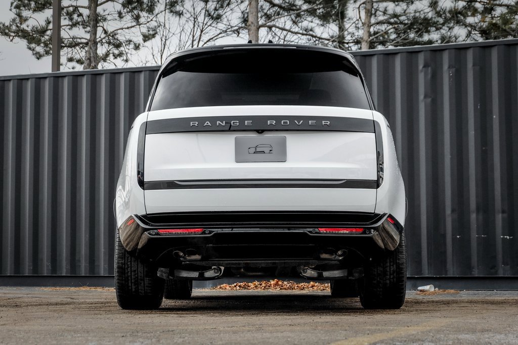 New 2025 Land Rover Range Rover SE image 7