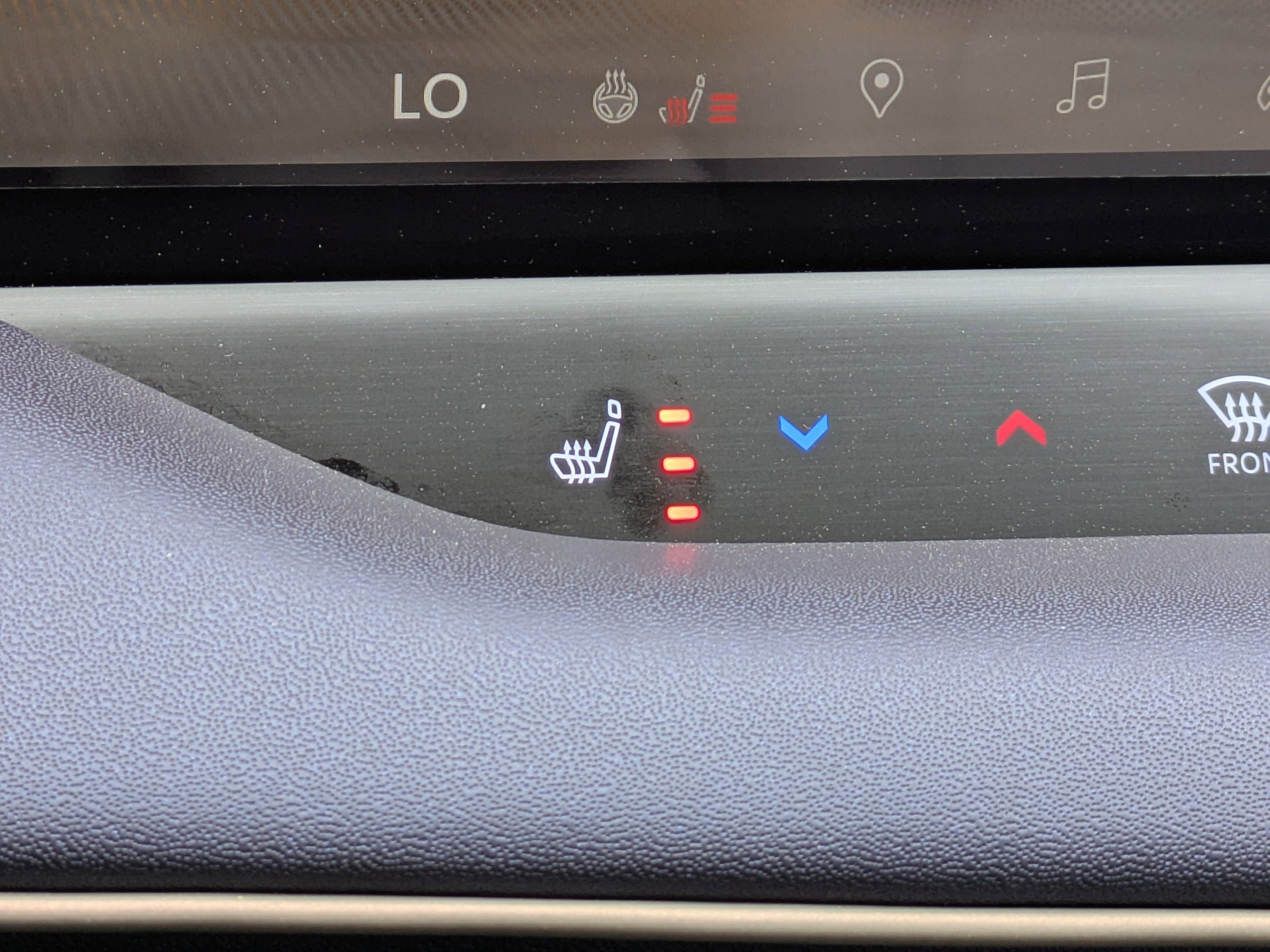 New 2026 Nissan Leaf Platinum+ w/ Cargo Package (Platinum+) image 26