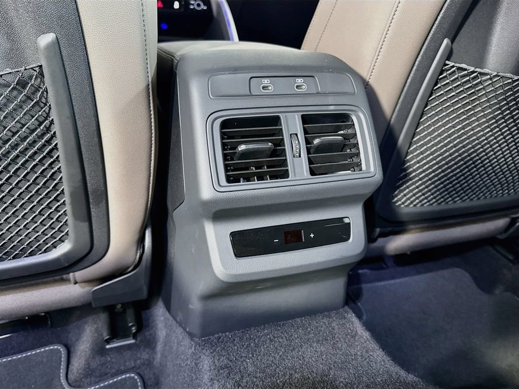 Used 2025 Audi Q5 Premium AWD/4WD image 18