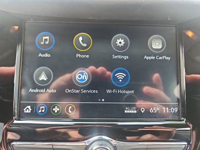 Used 2018 Chevrolet Trax LT w/ LT Convenience Package FWD image 20