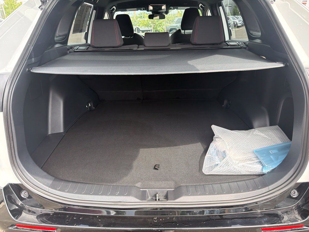 Used 2025 Toyota RAV4 SE AWD/4WD image 15