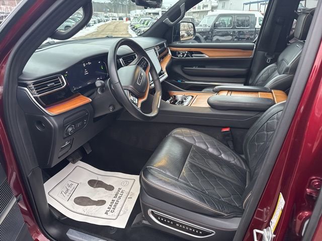Used 2024 Jeep Grand Wagoneer L Series III image 22