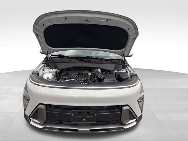 Used 2024 Hyundai Kona Limited image 31