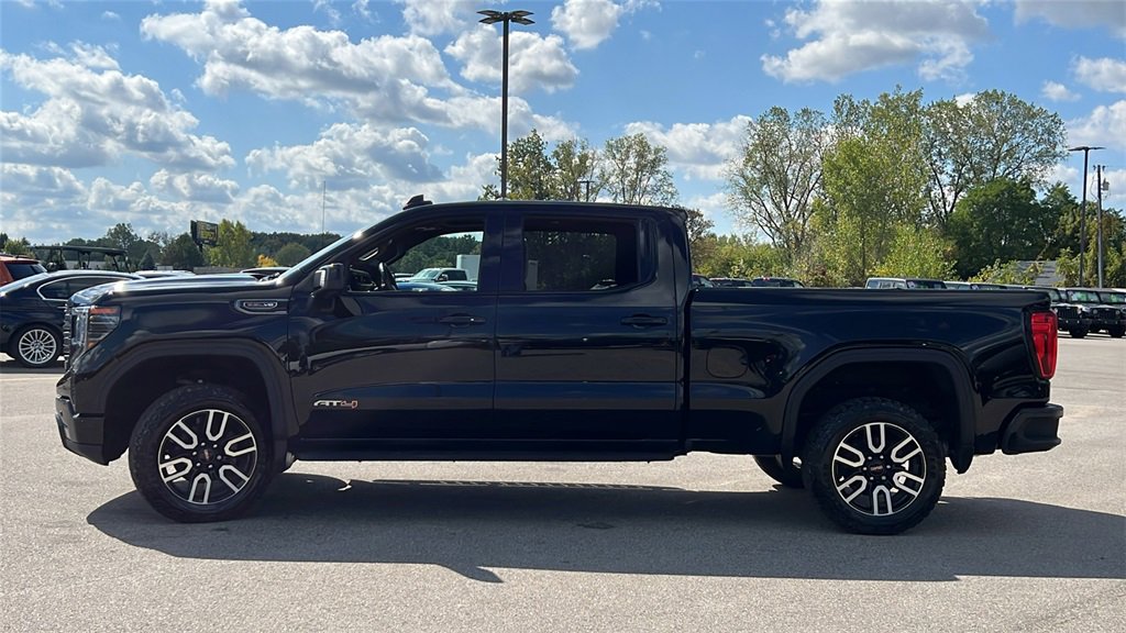 Used 2022 GMC Sierra 1500 AT4 w/ AT4 Premium Package image 7