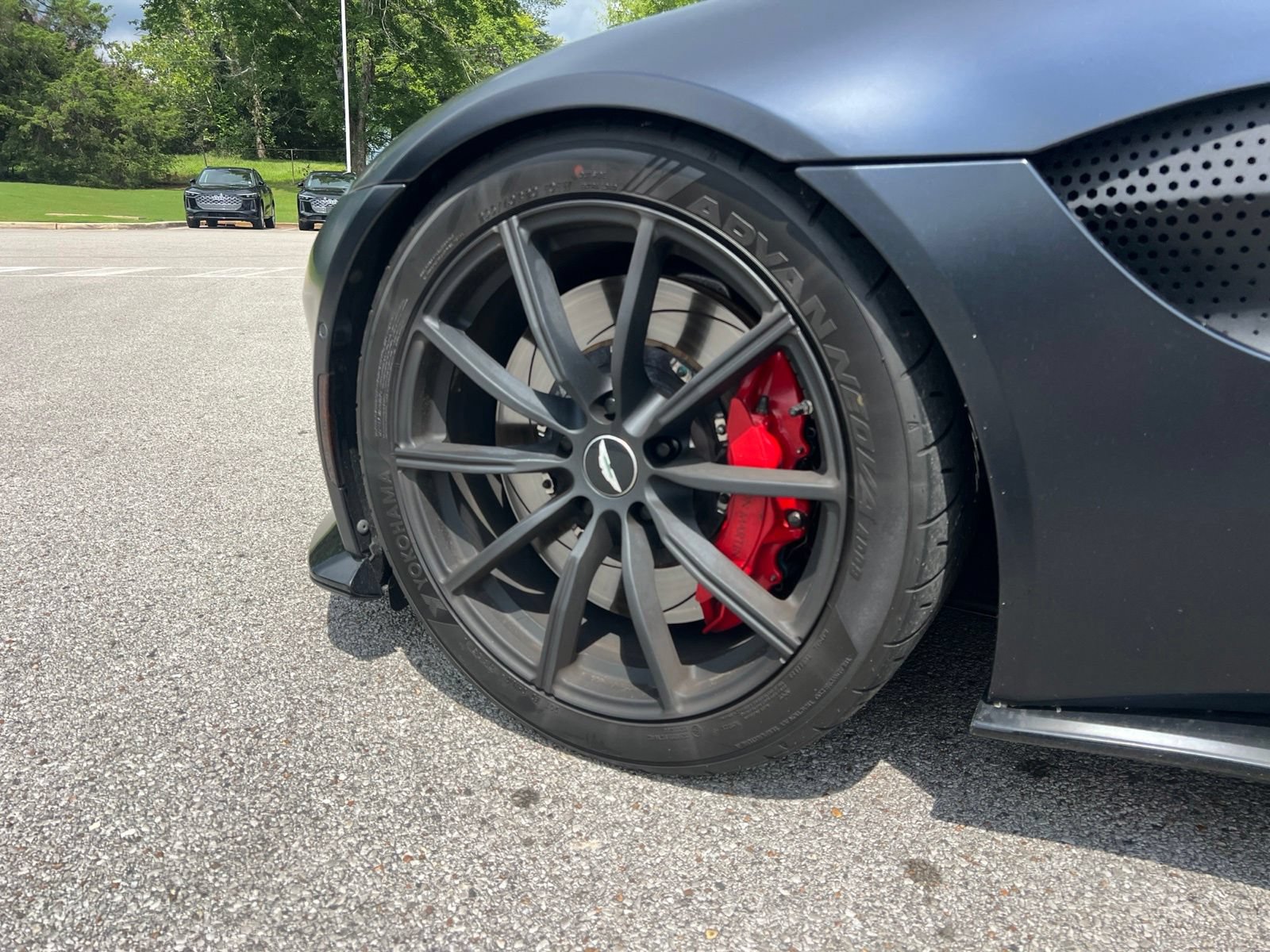 Used 2020 Aston Martin V8 Vantage Coupe RWD image 10
