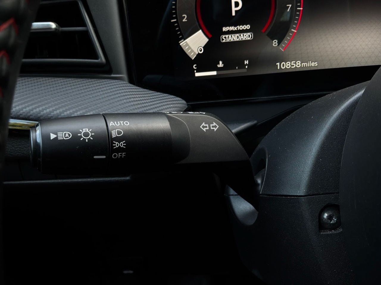 Used 2026 Nissan Kicks SR FWD image 38