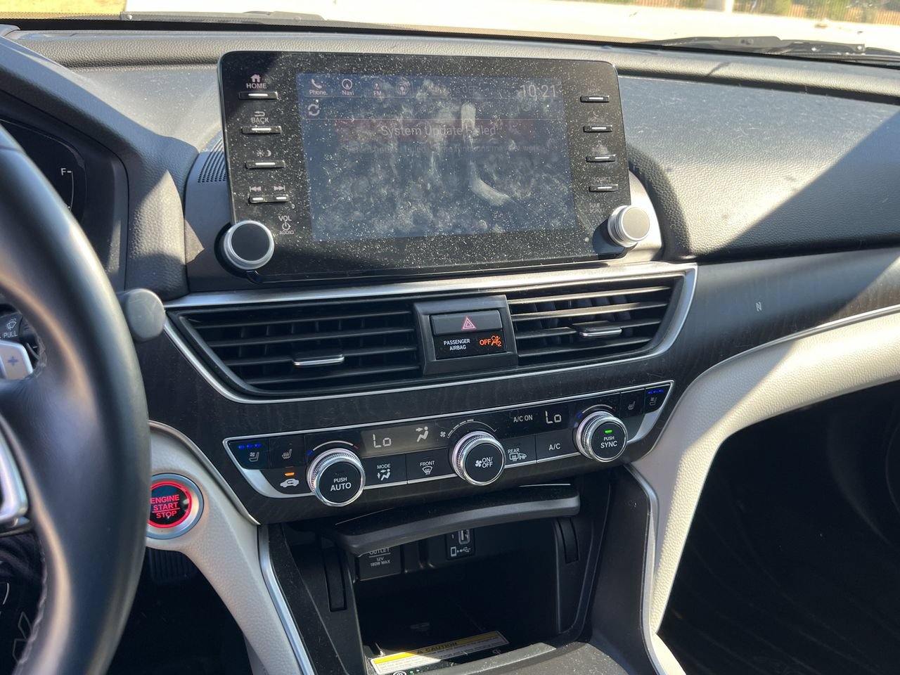 Used 2018 Honda Accord Touring image 8