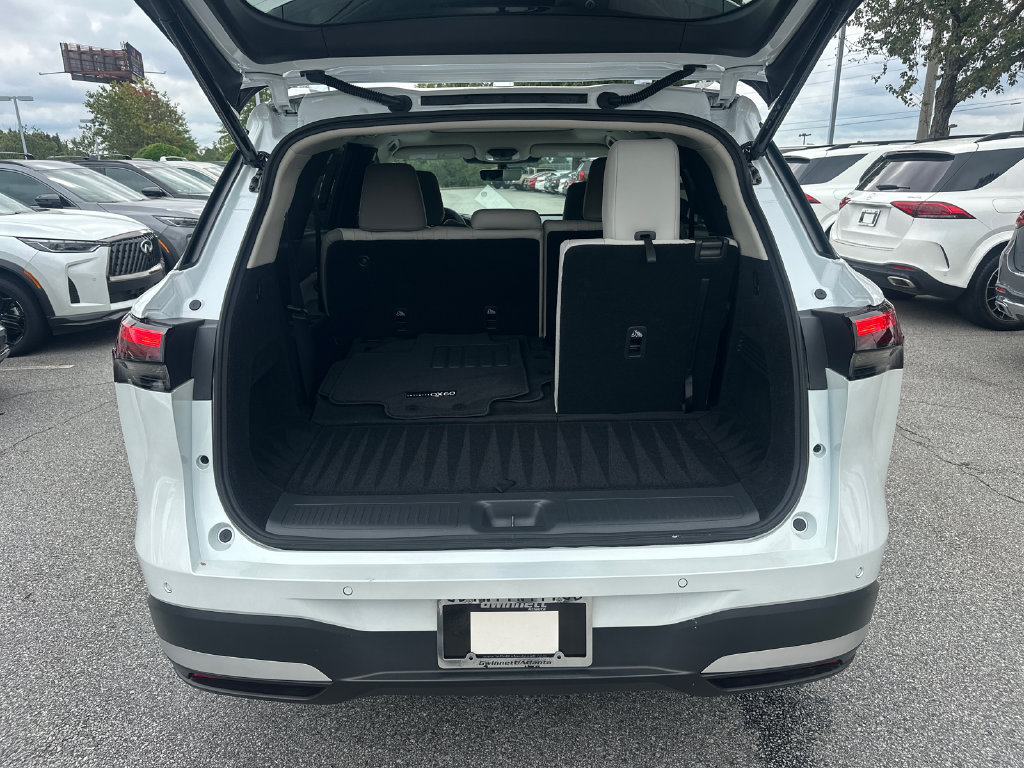 Certified 2027 INFINITI QX60 Luxe w/ Cargo Package FWD image 15