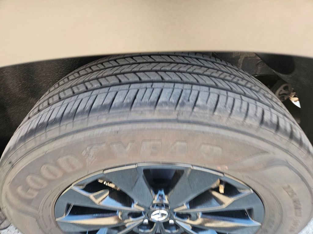 Used 2025 MAZDA CX-50 AWD 2.5 S w/ Premium Package image 27