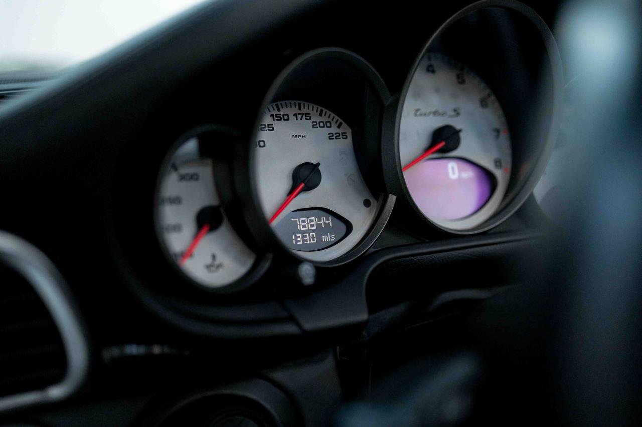 Used 2011 Porsche 911 Turbo S image 53