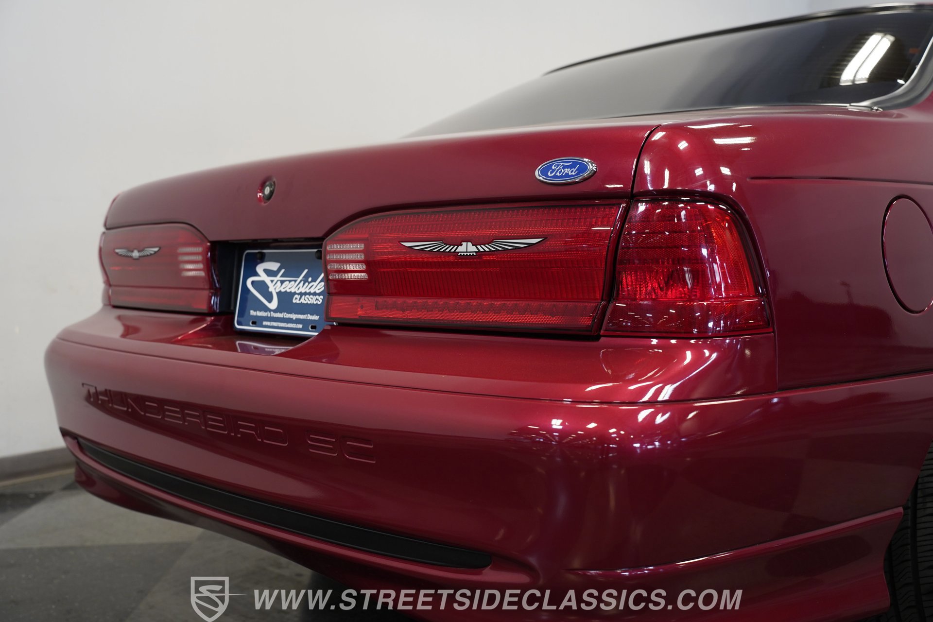 Used 1995 Ford Thunderbird Super RWD image 31
