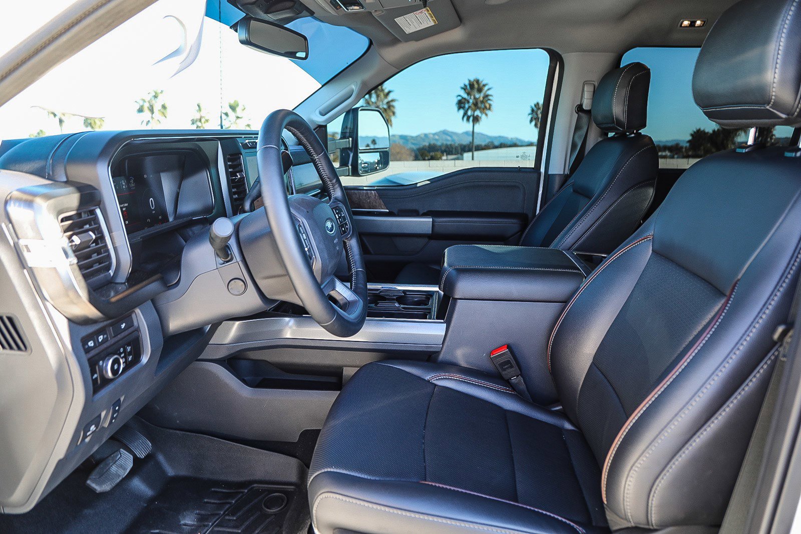 Used 2024 Ford F350 Lariat w/ Lariat Ultimate Package image 17